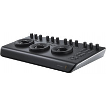 Панель управления Blackmagic DaVinci Resolve Micro Panel