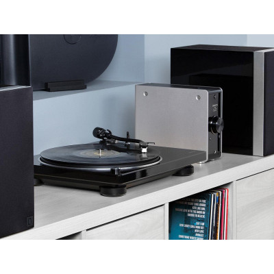 Проигрыватель винила Denon DP-400 Black