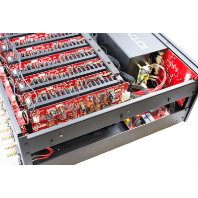 Усилитель IOTAVX AVXP1