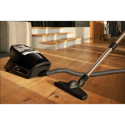 Пылесос Miele SKMF5 Blizzard CX1 Comfort PowerLine Obsidian Black